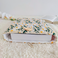 Daisy Charm Embroidered Book Sleeve - White