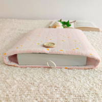 Daisy Blossom Floral Book Sleeve - Pink